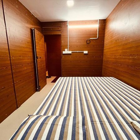 Sri Balaji Lodging Hotel Tiruchchendūr Kültér fotó