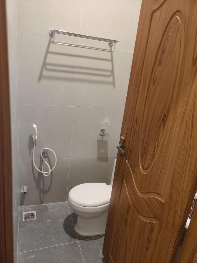Sri Balaji Lodging Hotel Tiruchchendūr Kültér fotó