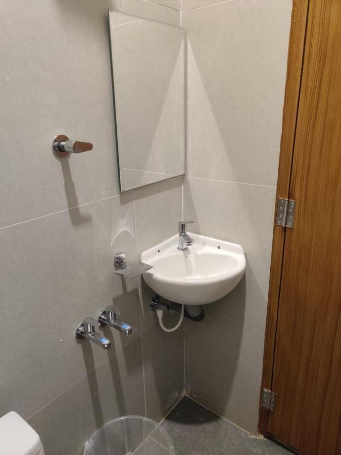 Sri Balaji Lodging Hotel Tiruchchendūr Kültér fotó